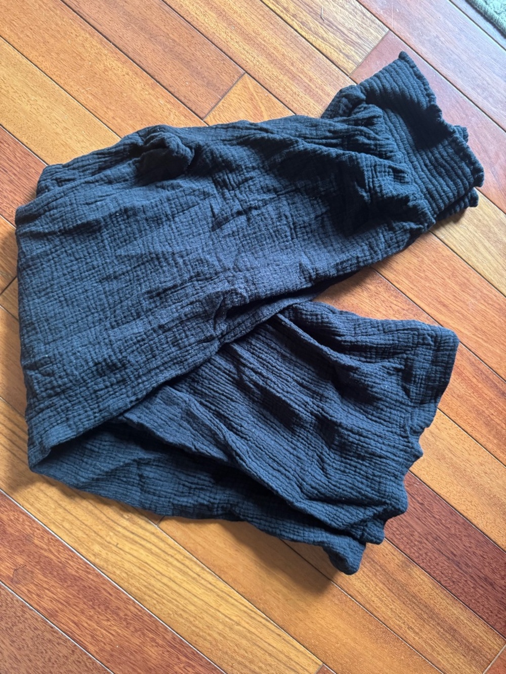 Women’s XS Black Gauze Hykka Pants
